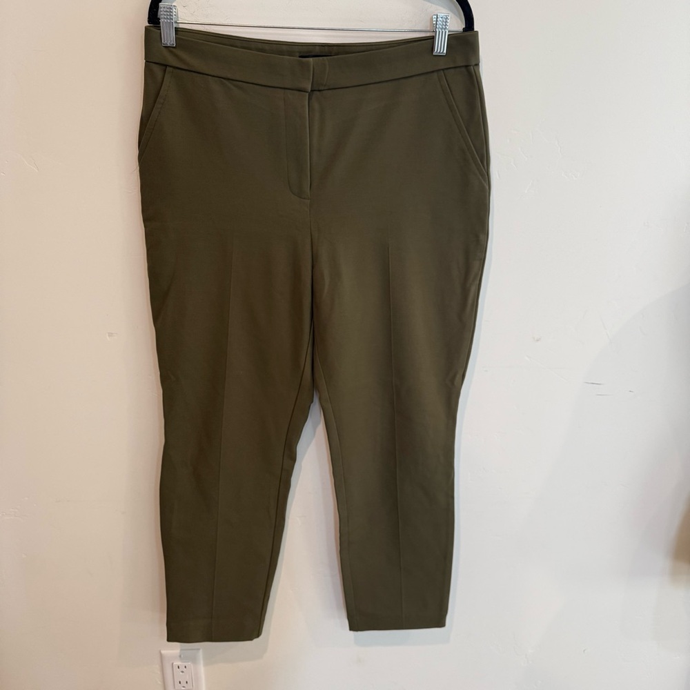 Banana Republic Olive Green Straight Cropped Pants Womens 12 Work Office Career